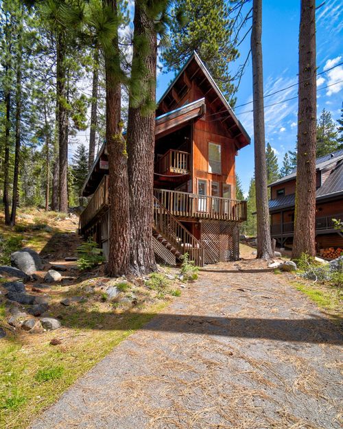 51255 Jeffery Pine Dr, Soda Springs, CA, 95728 | Card Image