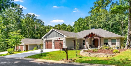 34 Navajo Ct, Cadiz, KY, 42211-6246 | Card Image