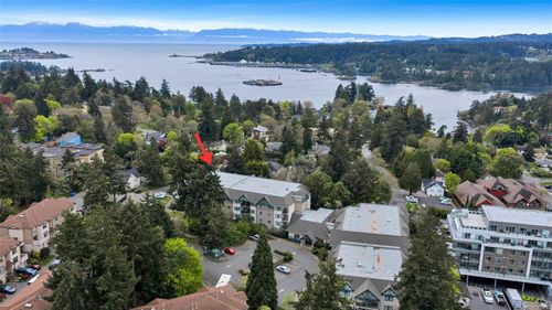 112-290 Island Highway, Victoria, BC, V9B1G5 | Card Image