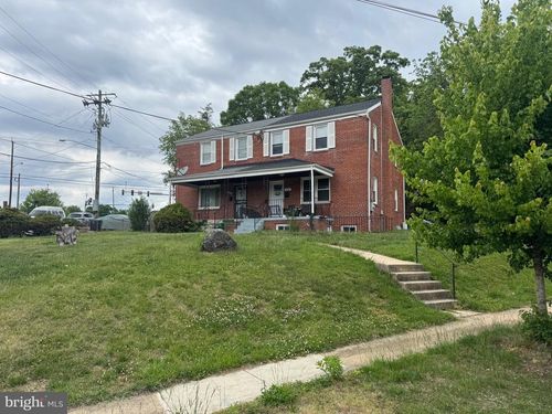 2332 Jameson St, TEMPLE HILLS, MD, 20748-6848 | Card Image