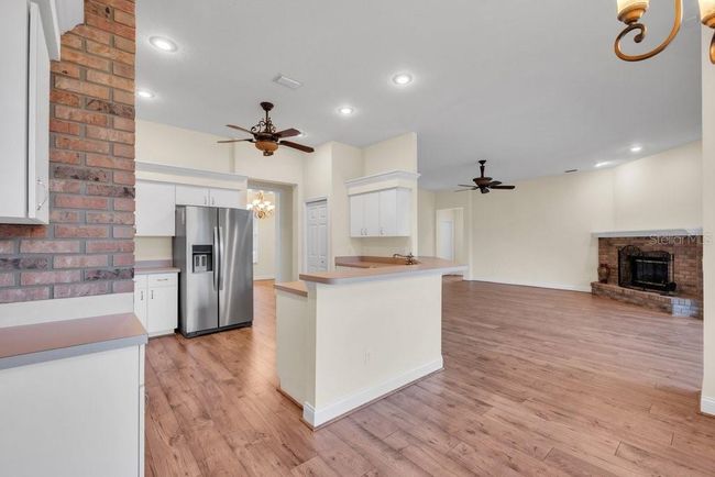 10510 Lithia Estates Dr, House other with 3 bedrooms, 2 bathrooms and null parking in LITHIA FL | Image 18