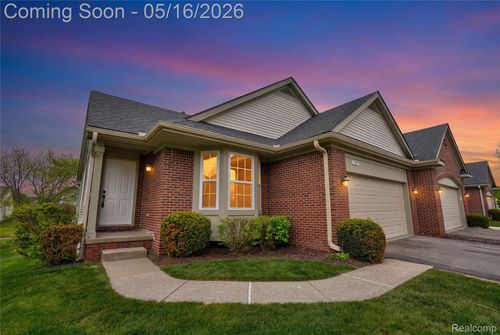 6397 Club Ct W, Grand Blanc, MI, 48439-9456 | Card Image