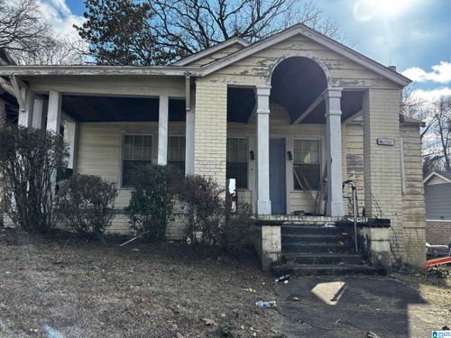 1711 7th Ave W, BIRMINGHAM, AL, 35208-2303 | Card Image