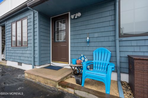 2-1605 Grand Central Ave, Lavallette, NJ, 08735-2429 | Card Image
