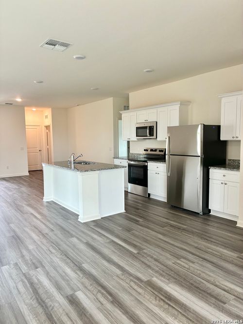 7525 Corral Smt, San Antonio, TX, 78253-7965 | Card Image