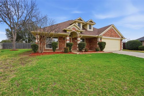 500 Surry Ct, Saginaw, TX, 76179-0966 | Card Image