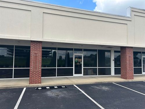 ste-4-1007 Tamarack Rd, Owensboro, KY, 42301-6951 | Card Image