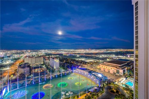 3716-125 E Harmon Ave, Las Vegas, NV, 89109-4501 | Card Image