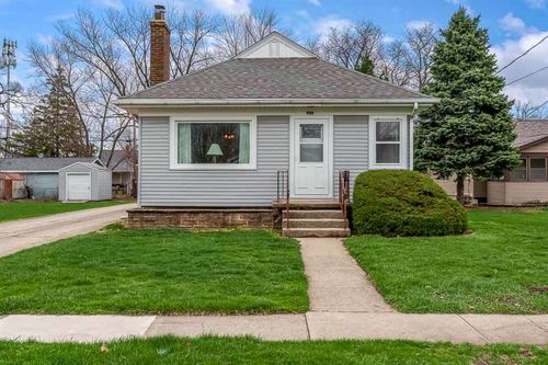 606 Grand Avenue, Loves Park, IL, 61111 | Card Image