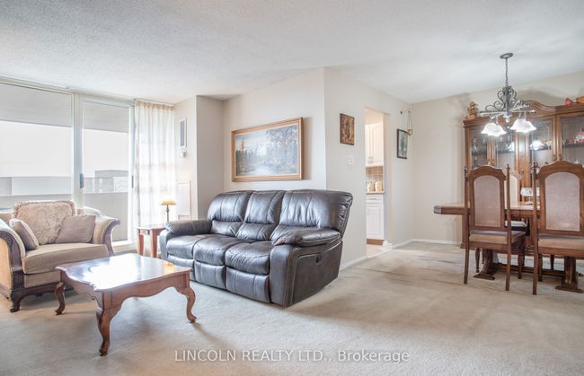 309 - 44 Falby Crt, Condo with 2 bedrooms, 2 bathrooms and 1 parking in Ajax ON | Image 4