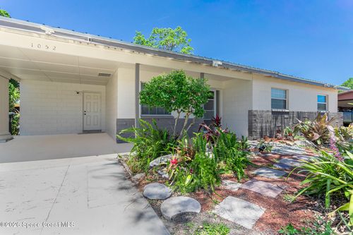 1052 Matador Dr, Rockledge, FL, 32955-3330 | Card Image