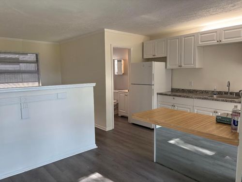 3-26-1081 Se Monterey Rd, Stuart, FL, 34994-4550 | Card Image