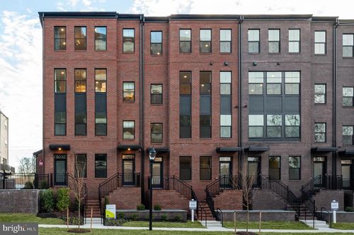 11963 Northpark Dr, NORTH BETHESDA, MD, 20852-4773 | Card Image