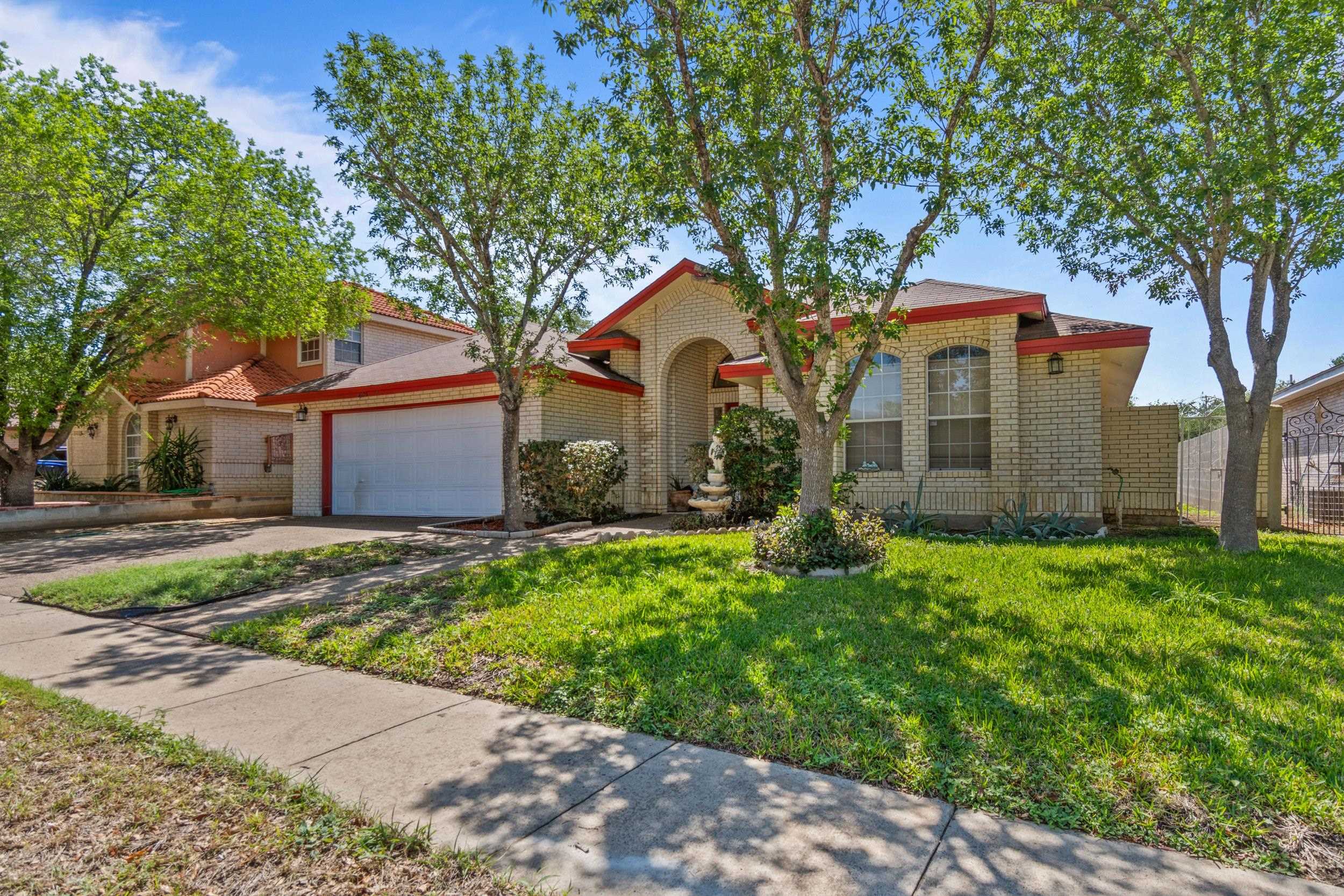 Residential in Laredo 4