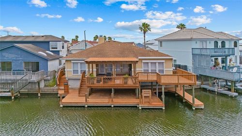 15210 Isla Pinta Court, Corpus Christi, TX, 78418 | Card Image