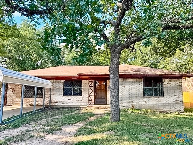 Oak Dr, Gatesville, TX 76528