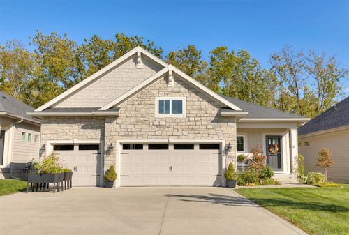 14405 Holcomb Ave, Urbandale, IA, 50323-2771 | Card Image