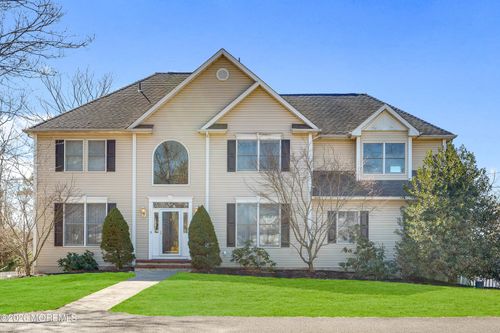 1651 Forge Pond Rd, Brick, NJ, 08724-2934 | Card Image