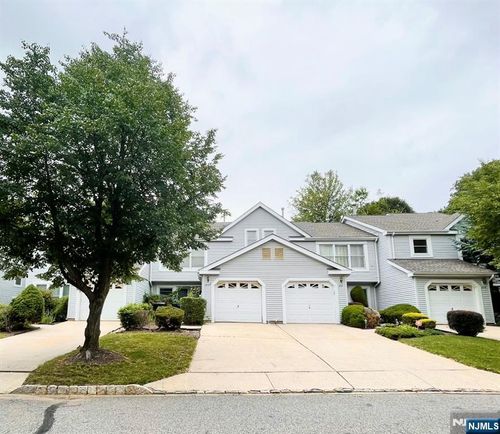 214 Manahan Rd, East Brunswick, NJ, 08816-5851 | Card Image