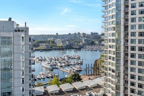 1608-198 Aquarius Mews, Vancouver, BC, V6Z2Y4 | Card Image