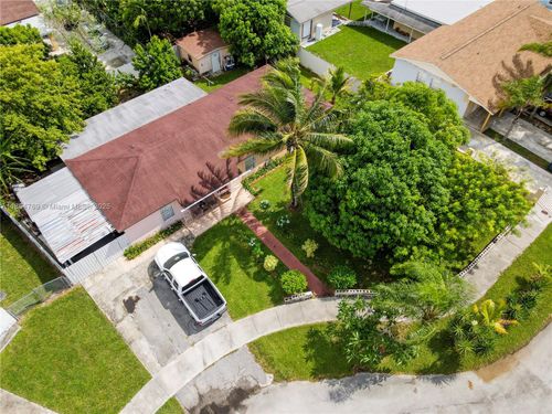 15825 Sw 305th Ter, Homestead, FL, 33033-4205 | Card Image