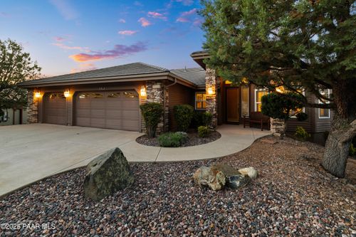 2910 W Crestview Dr, Prescott, AZ, 86305-7007 | Card Image