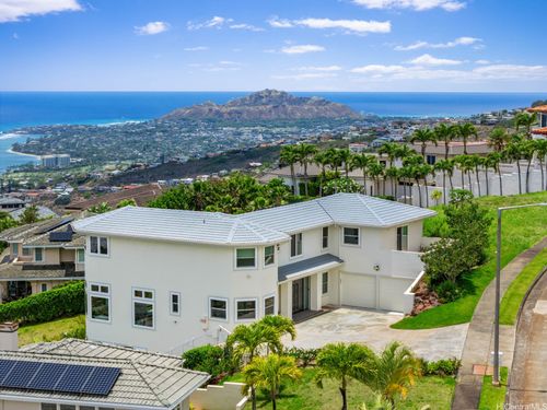 1179 Ikena Cir, Honolulu, HI, 96821-2559 | Card Image