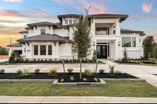 5011 Mariposa Cir, Fresno, TX, 77545-9219 | Card Image