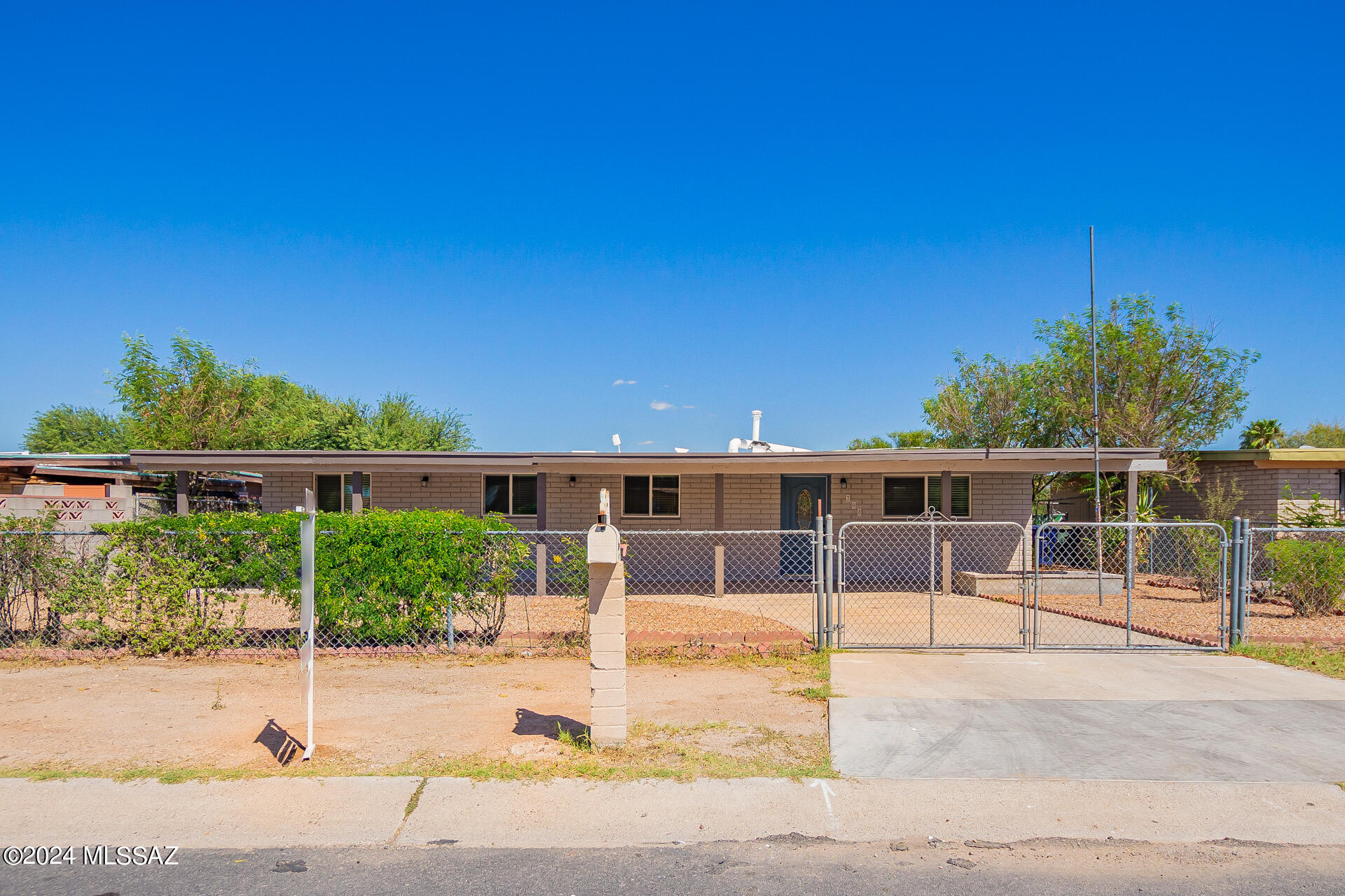 Corona Rd, Tucson, AZ 85756