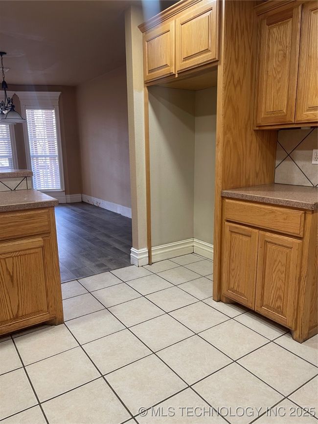 18779 E Gumm Creek Pl, House other with 3 bedrooms, 2 bathrooms and null parking in Park Hill OK | Image 25