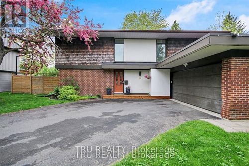 36 Varley Dr, Kanata, ON, K2K1G2 | Card Image