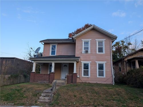 606 E Henry St, Wooster, OH, 44691-4218 | Card Image