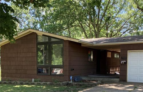 12303 46th Ter, Independence, MO, 64055-5815 | Card Image
