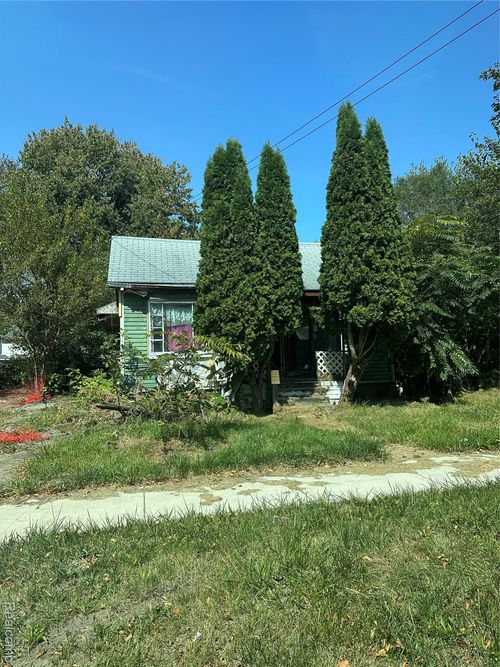 1445 Maryland Ave, Flint, MI, 48506-2747 | Card Image