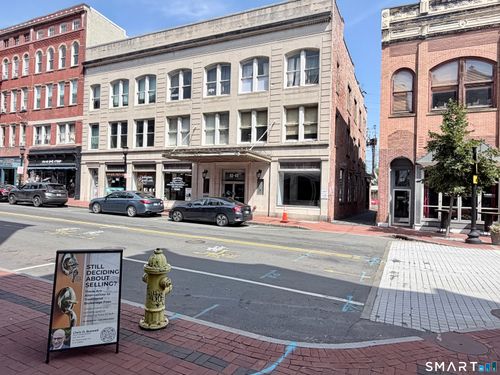 2h-83 Washington St, Norwalk, CT, 06854-4941 | Card Image