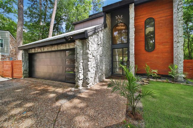 140 S Timber Top Dr, House other with 3 bedrooms, 3 bathrooms and 2 parking in Spring TX | Image 46