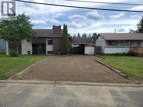 27 Manson Cres, Mackenzie, BC, V0J2C0 | Card Image