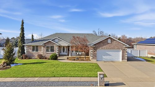 1261 N 2575 E, Layton, UT, 84040-2736 | Card Image