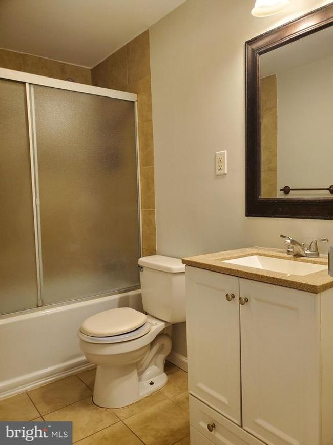 615 State Cir, House other with 4 bedrooms, 2 bathrooms and null parking in MARTINSBURG WV | Image 11