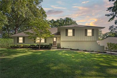 8101 Rosewood Drive, House other with 3 bedrooms, 2 bathrooms and null parking in Prairie Village KS | Image 2