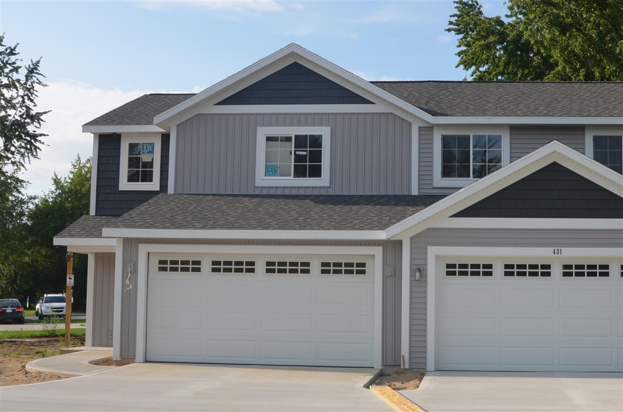 Felch St, Holland, MI 49424
