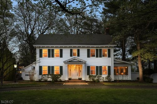 731 Boulevard, Westfield, NJ, 07090-3211 | Card Image