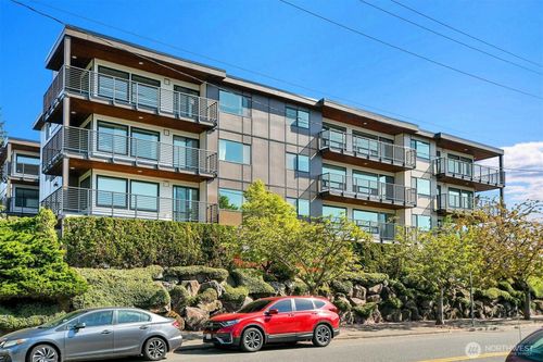 307-8501 12th Ave Nw, Seattle, WA, 98117-3353 | Card Image