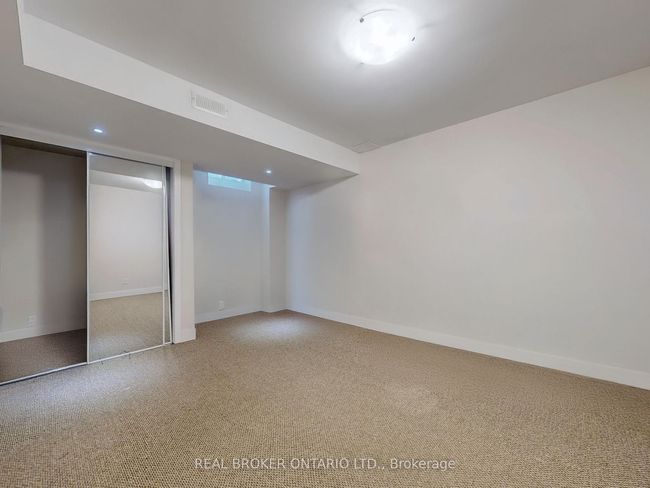 BSMT - 42 Fossil St, House other with 2 bedrooms, 1 bathrooms and 1 parking in Brampton ON | Image 7