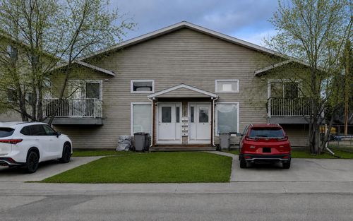 10120 104 Avenue, Grande Prairie, AB, T8V1E7 | Card Image