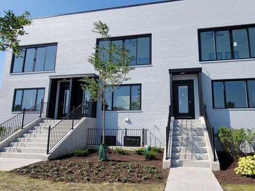 321 W Prospect Ave, Mount Prospect, IL, 60056-3152 | Card Image