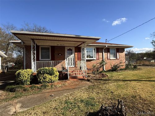 825 Goldwire St Sw, BIRMINGHAM, AL, 35211-2962 | Card Image