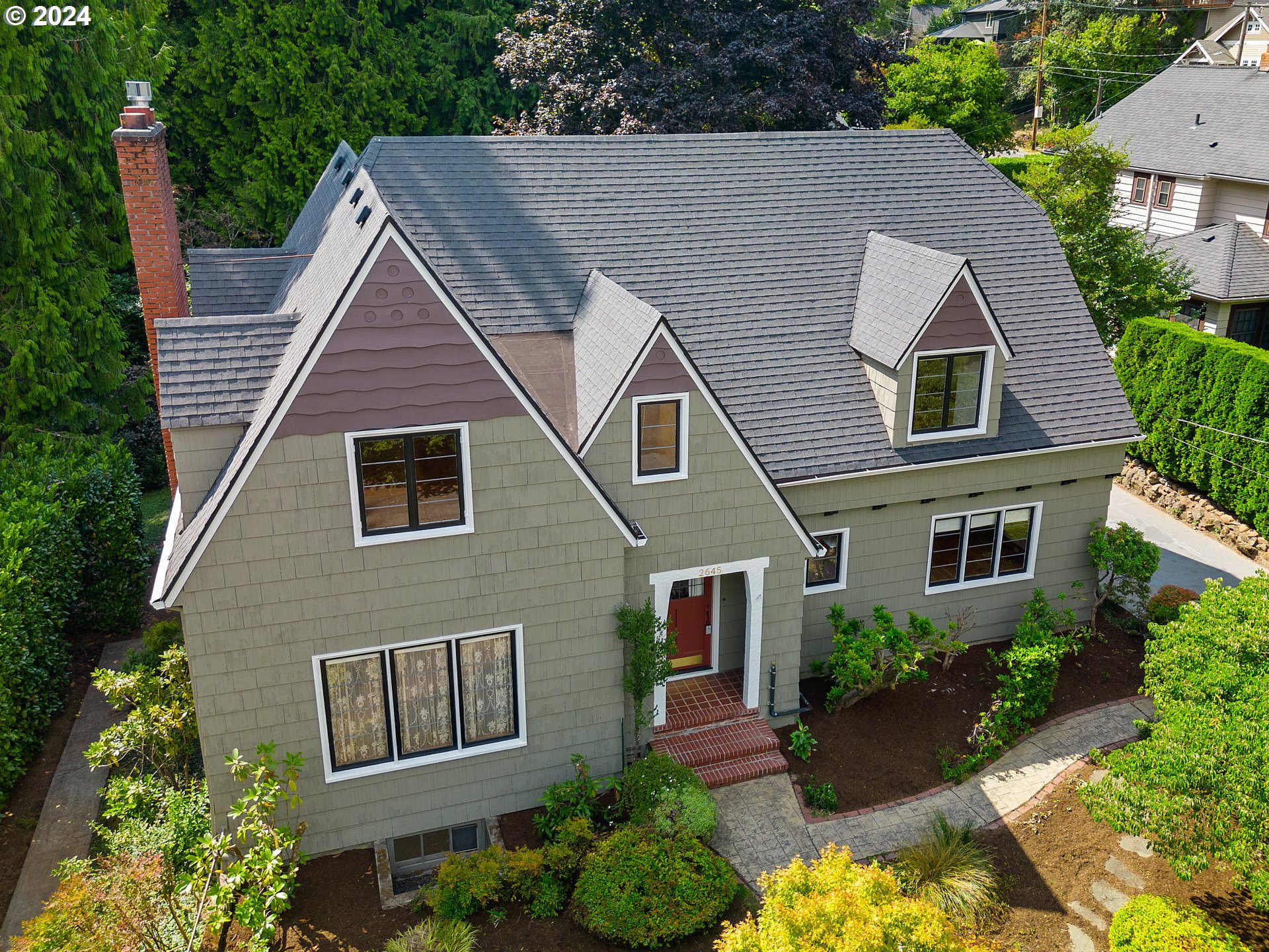 Davenport Ct, Portland, OR 97201
