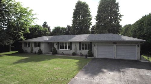 653 Old 24 Highway, Norfolk, ON, N0E1Y0 | Card Image