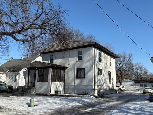 1235 11 1/2 St N, Fargo, ND, 58102-2577 | Card Image